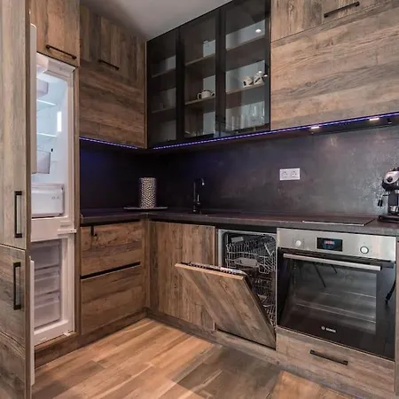 Apartment Azur Deluxe Saints Constantine and Helena