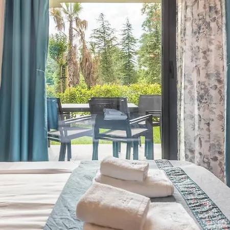 Apartment Azur Deluxe *