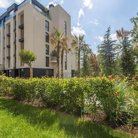 Azur Deluxe Apartment